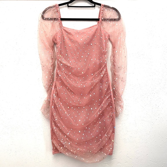 Double Crazy Dusty Pink Square Neck Contrast Sequin Mesh Bodycon Dress - Picture 5 of 10